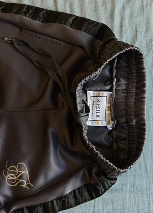 Pantaloni SickSilk, brand: Siksilk, condizioni: Ottime, taglia: XS, €10.00, €11.20 include la Protezione acquisti