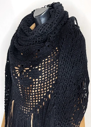 Scialle nero triangolare in lana e acrilico fatto a mano con frange boho chic!, estado: Nuevo sin etiquetas, 28,00 €, 30,10 € Protección al comprador incluida