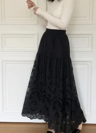 Jupe longue noire en dentelle classe gothique taille s 3049, marque: Loura Aron, état: Très bon état, taille: S / 36 / 8, 39,00 €, 41,65 € Protection acheteurs (Pro) incluse