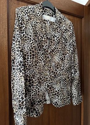 Airfield blazer, panter print, bruin zwart, mt 38, zeer goed, merk: Airfield, staat: Heel goed, maat: M / 38 / 10, € 15,00, € 16,45 inclusief Kopersbescherming