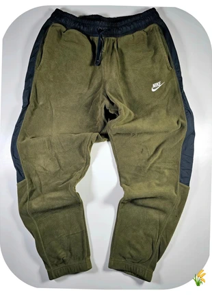 Jogging Polaire Nike Kaki/Noir Taille M - tres bon etat, marque: Nike, état: Très bon état, taille: M, 34,90 €, 37,35 € Protection acheteurs (Pro) incluse