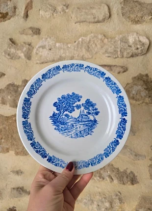 Lot de 8 assiettes anciennes bleues à décor campagne – faïence française, marque: Vintage Love, état: Très bon état, 14,00 €, 15,40 € Protection acheteurs incluse