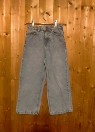 Jean wide leg Kiabi Taille 6 ans (114/119 cm), marca: Kiabi, estado: Muito bom, tamanho: 6 anos / 116 cm, €3.99, €4.89 inclui Proteção do Comprador