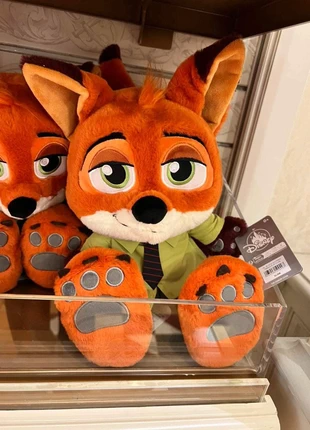 Peluche nick, marque: Disneyland Paris, état: Très bon état, taille: Taille unique, 35,00 €, 37,45 € Protection acheteurs (Pro) incluse