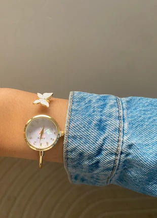 Montre dorée à strass avec cadran nacré – élégante et tendance, état: Neuf sans étiquette, taille: Taille unique, 19,99 €, 21,69 € Protection acheteurs incluse