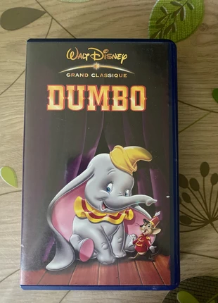 •Cassette dumbo, zustand: Sehr gut, 2,50 €, 3,33 € inklusive Vinted-Käuferschutz
