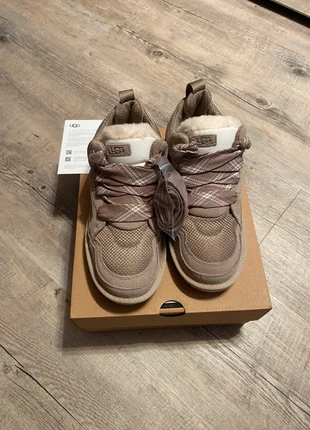 Ugg lowmel dune, brand: UGG, condition: New with tags, size: 38, €160.00, €168.70 includes Buyer Protection