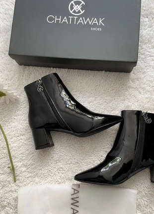 Chattawak Black Patent Ankle Boots Size 39 Flared Heel Side Zip. New!, marque: CHATTAWAK, état: Neuf avec étiquette, taille: 39, 39,00 €, 41,65 € Protection acheteurs incluse