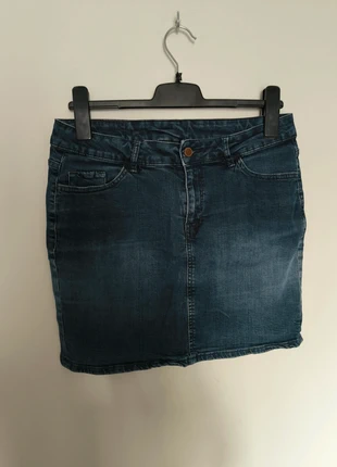 Jupe en jean bleu – Kiabi - L, marque: Kiabi, état: Très bon état, taille: L / 40 / 12, 5,00 €, 5,95 € Protection acheteurs incluse