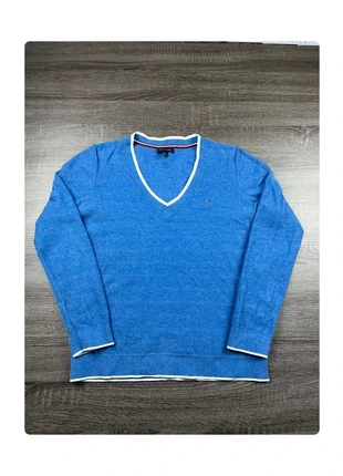 Pull Tommy Hilfiger – Bleu uni avec détails blancs – Taille M – Coton – Casual/Chic, marque: Tommy Hilfiger, état: Très bon état, taille: M / 38 / 10, 17,00 €, 18,55 € Protection acheteurs (Pro) incluse