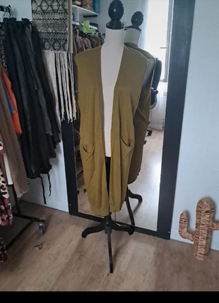 Gilet sans manche, brand: Intuition, condition: New without tags, size: One size, €6.00, €7.00 includes Buyer Protection