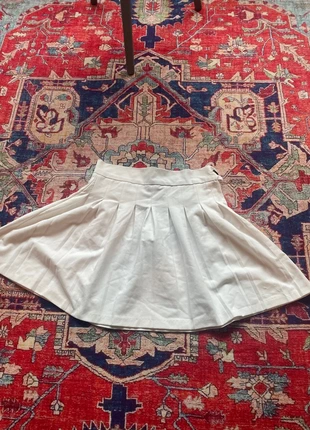 cute little tennis skirt from Bershka, merk: Bershka, staat: Goed, maat: S / 36 / 8, € 3,00, € 3,85 inclusief Kopersbescherming