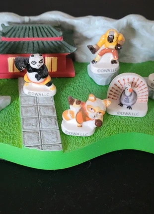 Collection fèves Kung fu panda, marque: Kung Fu Panda, état: Très bon état, 12,00 €, 13,30 € Protection acheteurs incluse