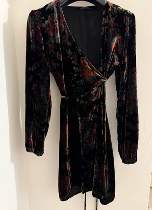 Vestito Zara, brand: Zara, condizioni: Nuovo senza cartellino, taglia: S / IT 40 / EU 36, €15.00, €16.45 include la Protezione acquisti