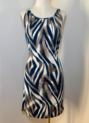 Robe zébrée blanche, bleu et marron Vintage coquette Y2k, brand: COQUETTE, condition: Very good, size: M / 38 / 10, €20.00, €21.70 includes Buyer Protection