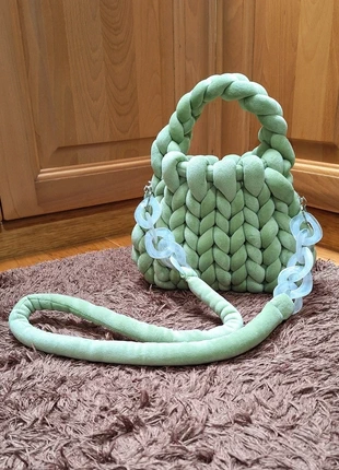 Bolso chunky en color verde pistacho / XXL yarn, marque: Fait Main, état: Neuf sans étiquette, 35,00 €, 37,45 € Protection acheteurs incluse