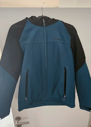 Veste coupe vent chaude, marque: C&A, état: Très bon état, taille: 14 ans / 164 cm, 6,00 €, 7,00 € Protection acheteurs incluse