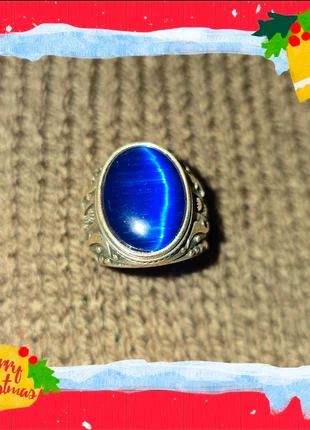 Bague en argent avec une somptueuse pierre à reflets bleus, taille 67 FR, condition: New without tags, size: Adjustable, €32.50, €34.83 includes Buyer Protection