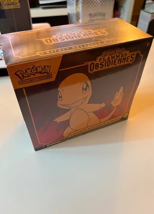 ETB ev3 flammes obsidiennes, marque: Pokémon, état: Neuf avec étiquette, 190,00 €, 200,20 € Protection acheteurs incluse