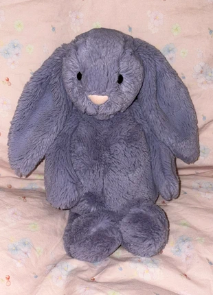 Jellycat Bashful Bunny viola medium, marca: Jellycat, estado: Muy bueno, tamaño: M, 55,00 €, 58,45 € Protección al comprador incluida
