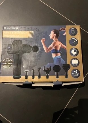 Massage pistool, brand: silvergear, condizioni: Nuovo senza cartellino, €15.00, €16.45 include la Protezione acquisti