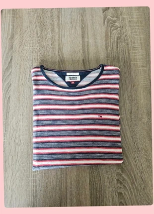 Pull Tommy Jeans XS Bleu / Rouge / Blanc Relaxed Fit 100% coton, marca: Tommy Jeans, estado: Muito bom, tamanho: XS, €18.50, €20.13 inclui Proteção do Comprador
