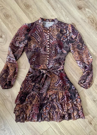 Kleid PaisleyMuster Volants XSHerbstfarben, brand: Shein, condizioni: Ottime, taglia: XS / IT 38 / EU 34, €5.00, €5.95 include la Protezione acquisti