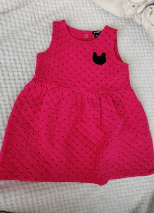 Robe épaisse effet matelassée à pois fuschia Kiabi Taille 18 mois, marque: Kiabi, état: Très bon état, taille: 12-18 mois / 80 cm, 5,99 €, 6,99 € Protection acheteurs incluse