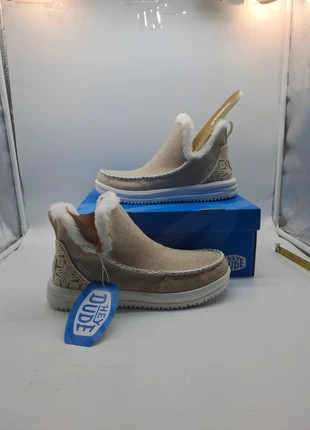 Stivaletti donna 39 NUOVI Hey Dude 42030 202 Camden brushed cozy scarpe casual slip on beige, marque: Hey Dude, état: Très bon état, taille: 39, 49,99 €, 53,19 € Protection acheteurs (Pro) incluse