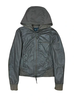 Vintage Armani Hooded Leather Jacket, merk: Armani Jeans, staat: Heel goed, maat: M / 38 / 10, € 109,99, € 116,19 inclusief Kopersbescherming Pro