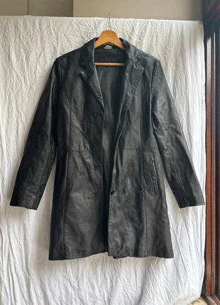 Tench en cuir vintage hiver mi saisons année 80 90, marque: Vintage Dressing, état: Très bon état, taille: S / 36 / 8, 7,00 €, 8,05 € Protection acheteurs incluse