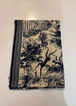 Chales luxueux jacquard, marke: Charlotte Coquerel, zustand: Neu, mit Etikett, 20,00 €, 21,70 € inklusive Vinted-Käuferschutz