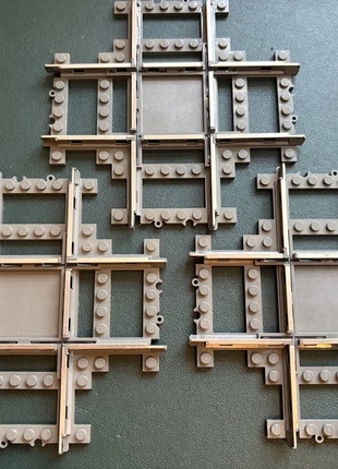 Lego 9v trein rails kruising 3 stuks, merk: LEGO, staat: Heel goed, maat: Pasgeborene, 44 cm, € 49,95, € 53,15 inclusief Kopersbescherming