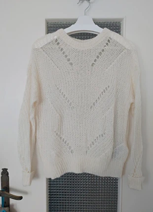 Maglioncino soffice color panna in misto lana con lavorazione traforata, merk: Vero Moda, staat: Heel goed, maat: XS / 34 / 6, € 12,00, € 13,30 inclusief Kopersbescherming