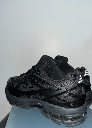 New Balance 1906r-Noir, marque: New Balance, état: Neuf sans étiquette, taille: 43, 70,00 €, 74,20 € Protection acheteurs incluse