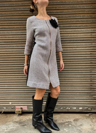 Made in Madrid: Vintage tweed dress, front zip, floral detail - vestido vintage de tweed, marque: Almatrichi, état: Très bon état, taille: XL / 42 / 14, 16,00 €, 17,50 € Protection acheteurs incluse