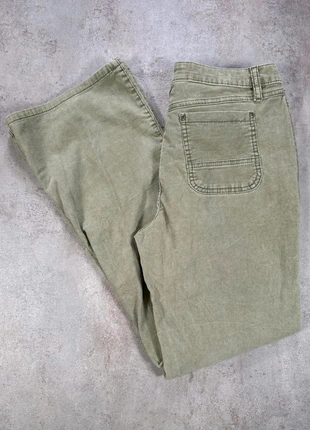 Pantalon En Velours Côtelé / Corduroy faded glory olive velours cotele coupe droite poches taille 16, marke: Vintage Dressing, zustand: Sehr gut, größe: XL / 42 / 14, 8,00 €, 9,10 € beinhaltet Vinted-Käuferschutz Pro