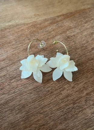 brincos de flores, merk: Parfois, staat: Goed, € 2,00, € 2,80 inclusief Kopersbescherming