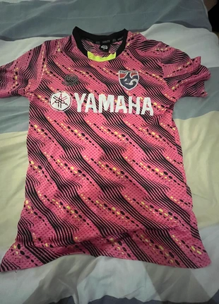 T shirt rose, marque: Yamaha, état: Bon état, taille: S / 36 / 8, 5,00 €, 5,95 € Protection acheteurs incluse