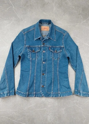 Veste en jean Levi’s femme S – Trucker cintrée bleu clair – vintage stylée - Taille S - 73580 87, merk: Levi Strauss & Co., staat: Heel goed, maat: S / 36 / 8, € 26,00, € 28,00 inclusief Kopersbescherming