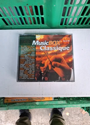 Coffret 4cd musicbox classique, condition: Very good, €1.00, €1.75 includes Buyer Protection