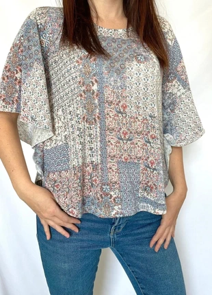 Tee-shirt ample coloré Armand Thiery taille M, marque: Armand Thiery, état: Très bon état, taille: M / 38 / 10, 9,00 €, 10,15 € Protection acheteurs (Pro) incluse