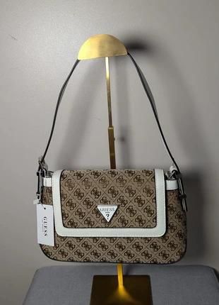 Sac Guess, marque: GUESS, état: Neuf avec étiquette, 50,00 €, 53,20 € Protection acheteurs incluse