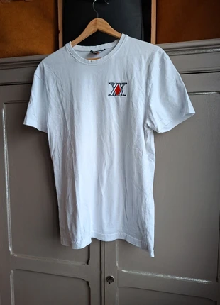 T shirt  Hunter x Hunter, marque: Hunter x Hunter, état: Très bon état, taille: M, 2,00 €, 2,80 € Protection acheteurs incluse