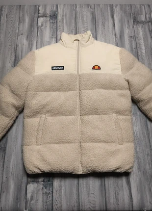 Doudoune Homme Ellesse Puffect Sherpa Jacket Crème Taille S – Très bon état (Authentique), brand: Ellesse, condizioni: Ottime, taglia: S, €80.00, €84.70 include la Protezione acquisti