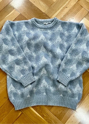 Pull à motif gris blanc vintage - taille XL, brand: Vintage Dressing, condition: Very good, size: XL, €29.00, €31.15 includes Buyer Protection