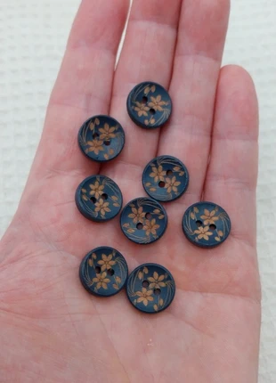 Bouton de couture rond fleuri 15mm en bois - 8pcs A1650, marca: Mercerie Syllikan, estado: Muy bueno, 2,50 €, 3,33 € Protección al comprador Pro incluida