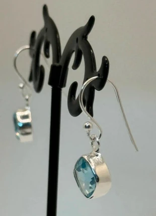 orecchini in topazio blue, montati su argento 925, marque: Argento, état: Neuf sans étiquette, 15,00 €, 16,45 € Protection acheteurs incluse