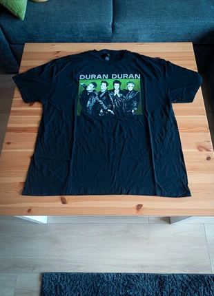T-Shirt Merch - Duran Duran "Past Present Tour 2023" (Size XXL), merk: Gildan, staat: Heel goed, maat: XXL, € 20,00, € 21,70 inclusief Kopersbescherming