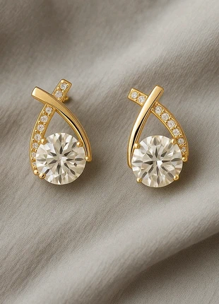 1 pair of Earrings/Studs, condition: New without tags, £2.99, £3.84 includes Buyer Protection